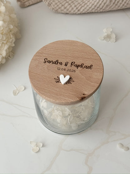 Vorratsglas mit Holzdeckel personalisiert zur Hochzeit