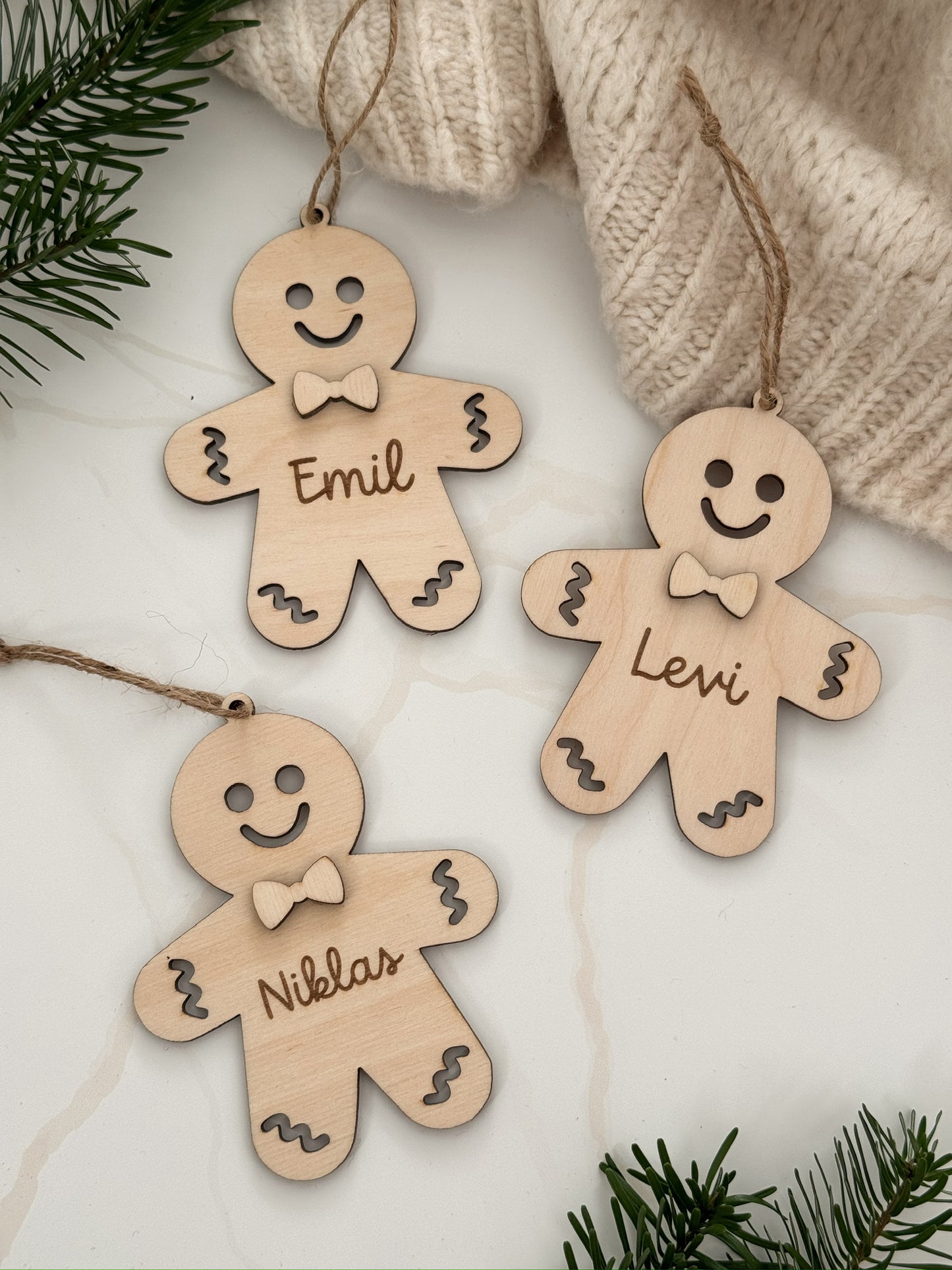 Personalisierter Christbaumanhänger Lebkuchenmann