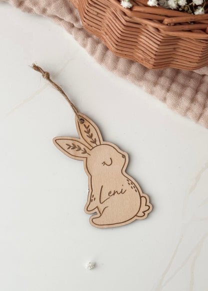 Osterkörbchen mit personalisiertem Hasenanhänger