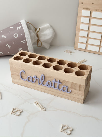 Personalisierter Schreibtischorganizer aus Holz