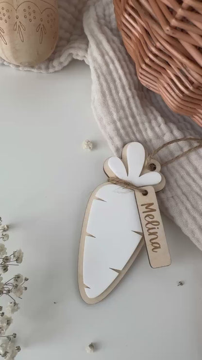 Personalisierter Osteranhänger - Möhre