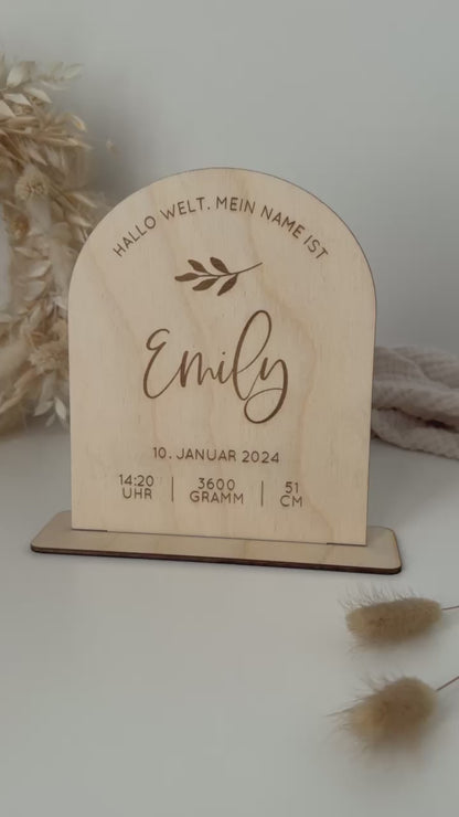 Holzschild zur Geburt
