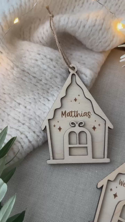 Personalisierter Christbaumanhänger - Lebkuchenhaus
